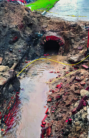 https://blockeddrainsmaddington.com.au/uploads/2025/07/stormwater-drains-38979.jpg
