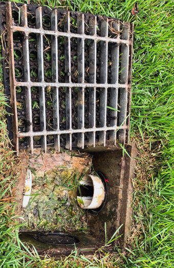 https://blockeddrainsmaddington.com.au/uploads/2025/07/stormwater-drains-72611.jpg
